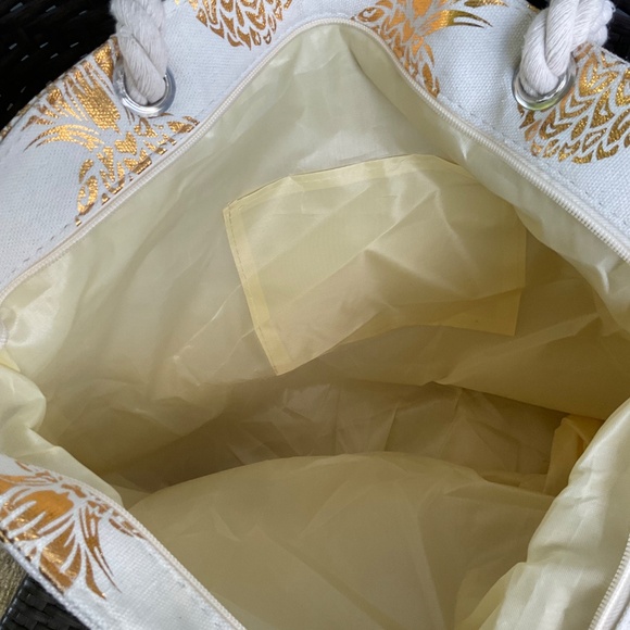 Large Hawaii Gold Pineapple Canvas Bag NWT - Picture 6 of 7